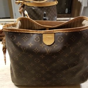 Authentic Delightful Pm